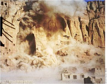 Destruction_of_Buddhas_March_21_2001.jpg