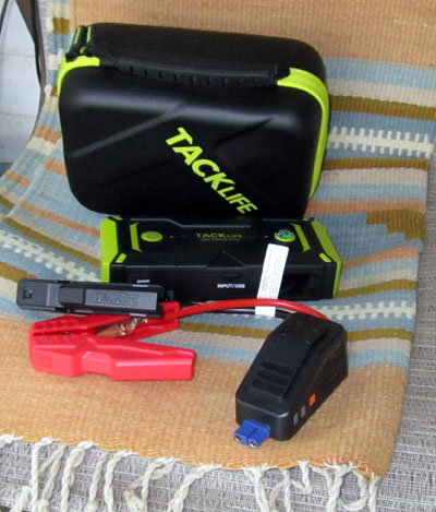 Garden20220506_6337_rechargeableJumpStarter_400.jpg
